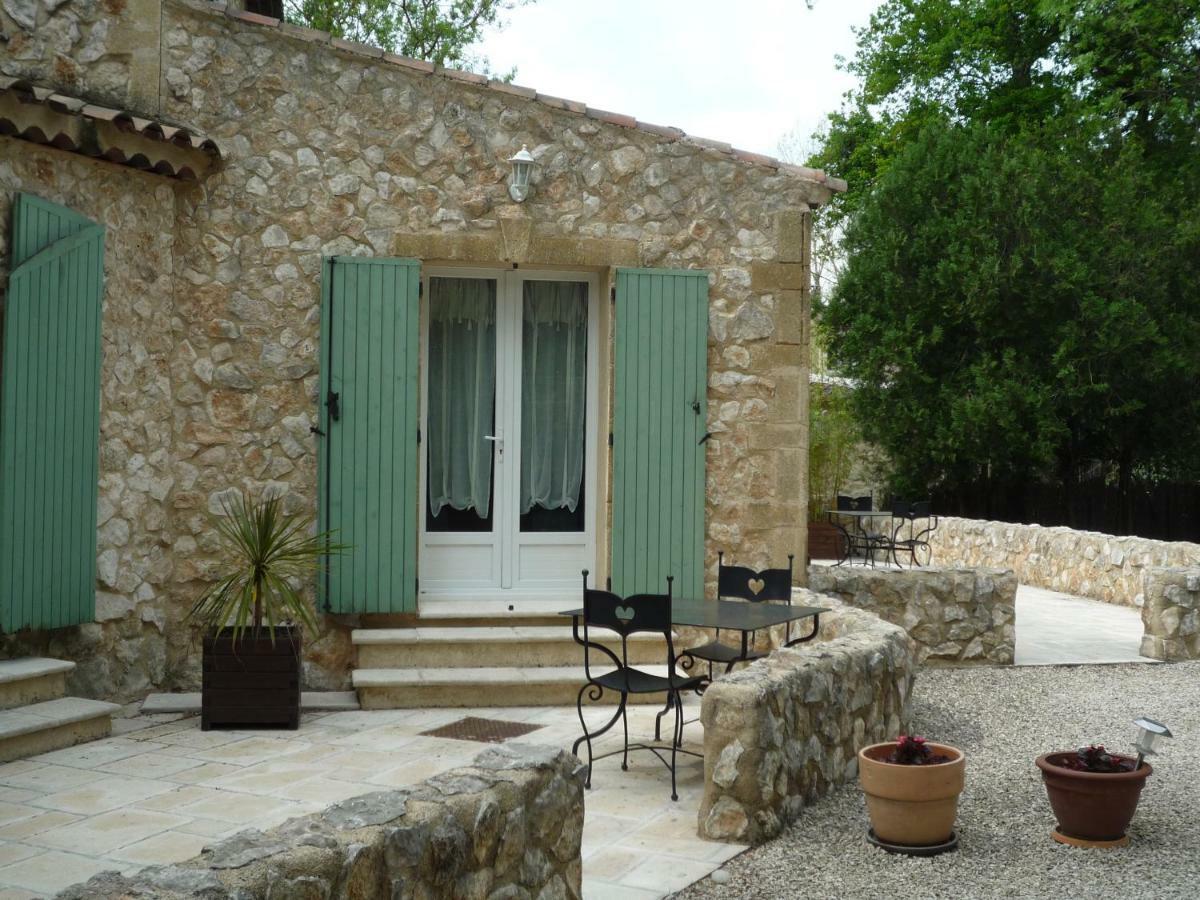 Mas De L'ile 3* Avignon